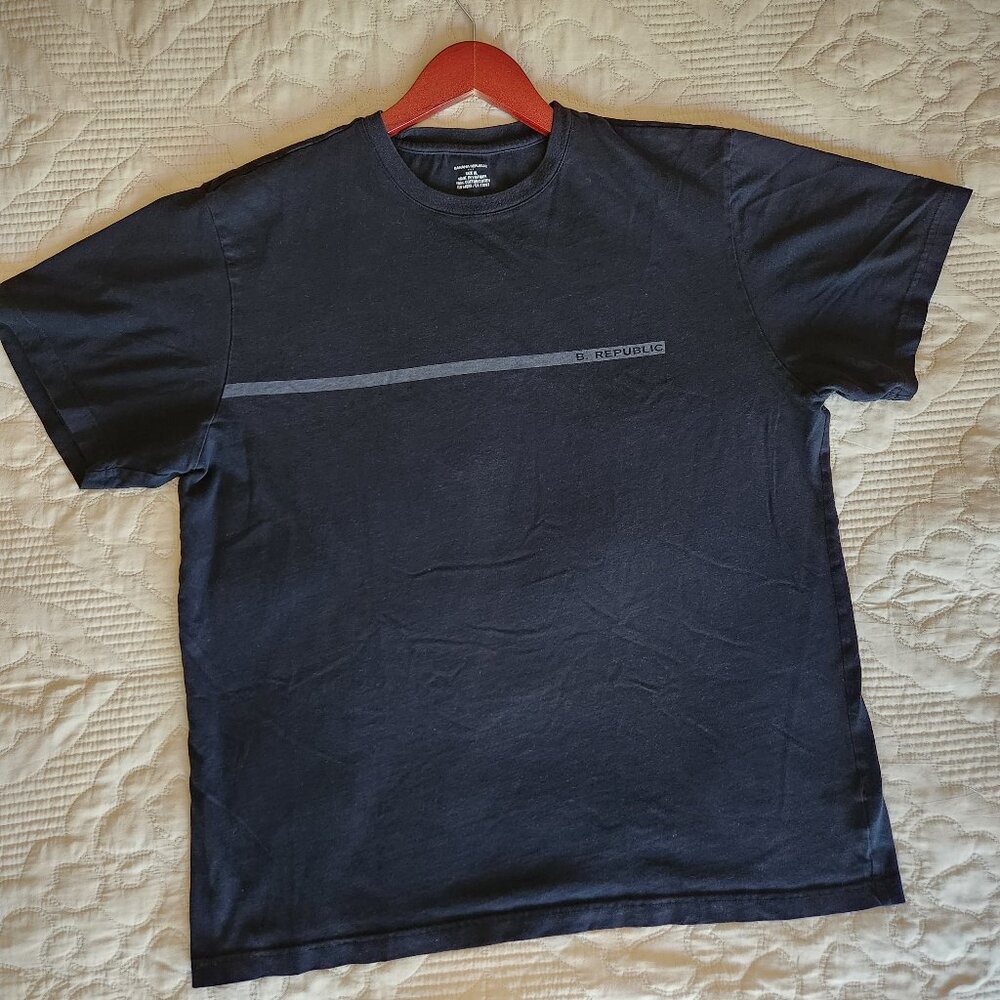 Banana Republic Tee Men's size XL Black